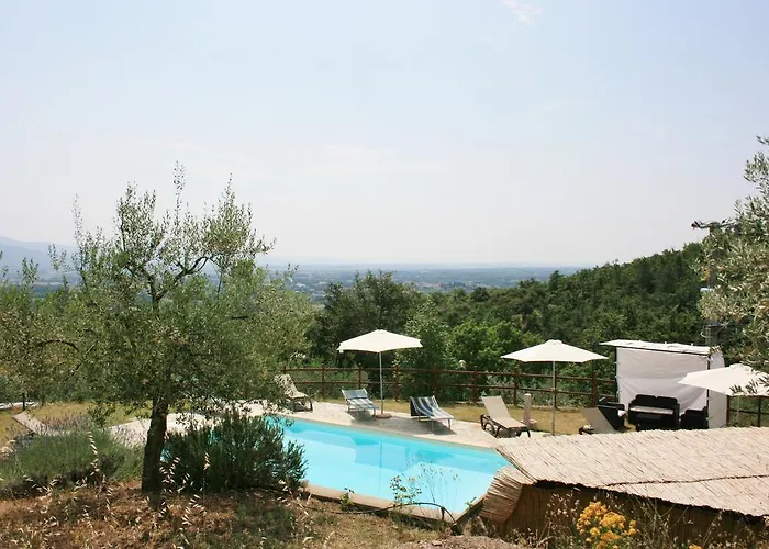 Vila La Rogaia